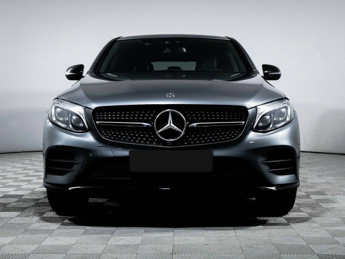 Mercedes-Benz GLC Coupe 2018 года с пробегом. Фото: #1