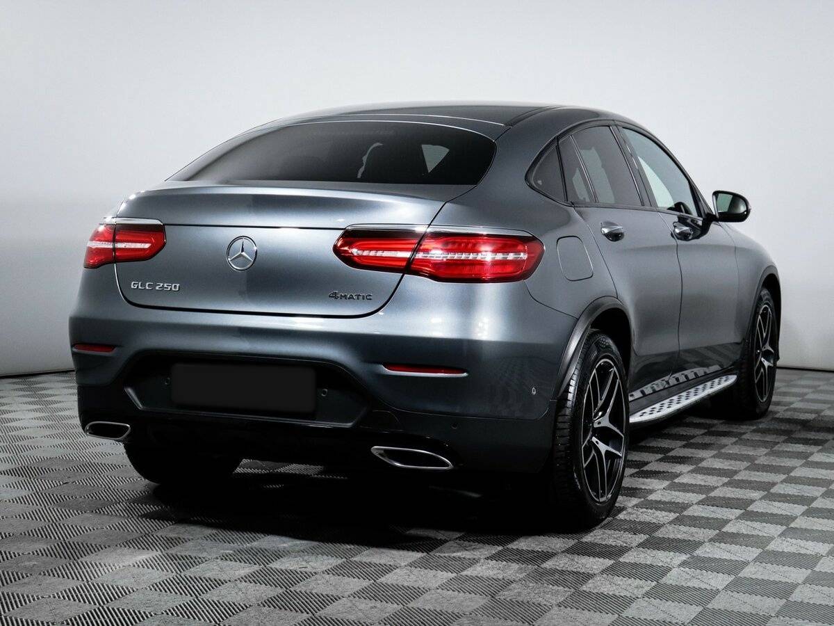 Mercedes-Benz GLC Coupe 2018 года с пробегом. Фото: #3