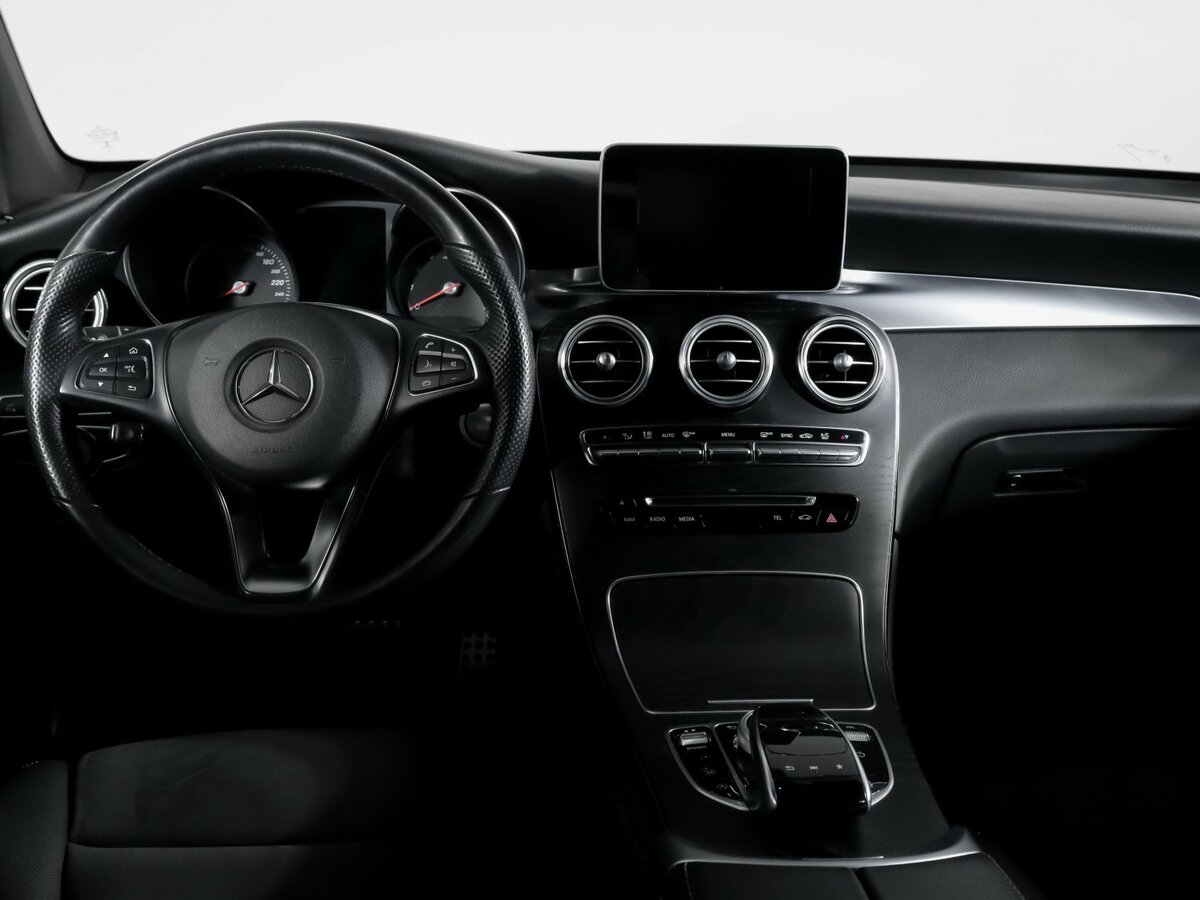 Mercedes-Benz GLC Coupe 2018 года с пробегом. Фото: #9