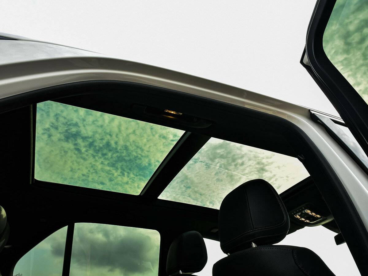 Mercedes-Benz GLE 2024 года с пробегом. Фото: #12