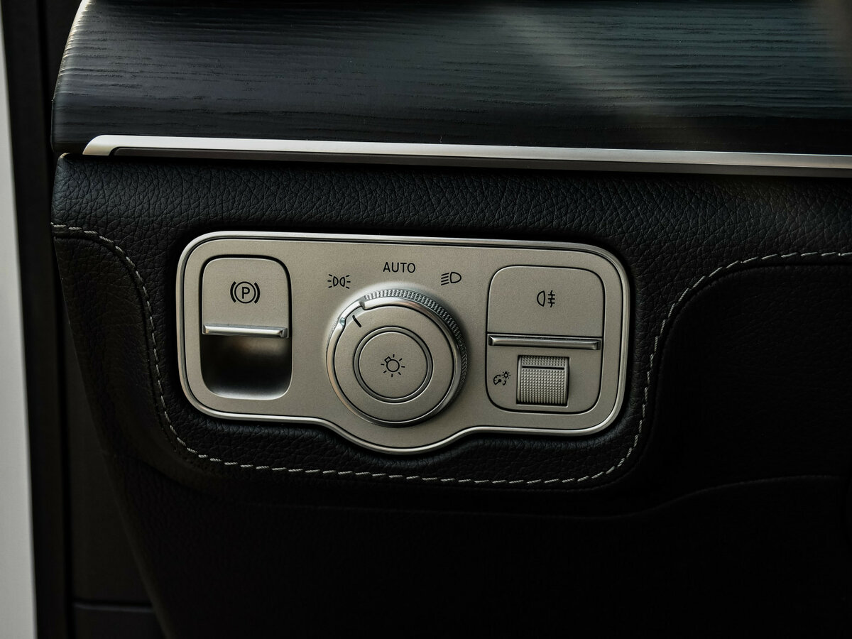 Mercedes-Benz GLE 2024 года с пробегом. Фото: #19