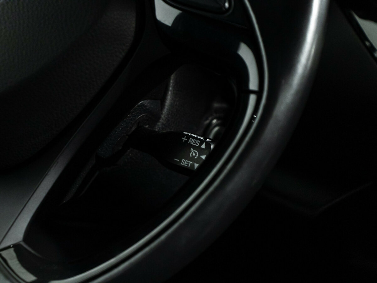 Toyota C-HR 2018 года с пробегом. Фото: #18