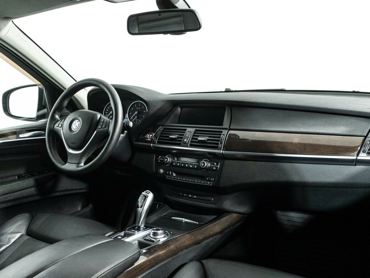 BMW X5 2010 года с пробегом. Фото: #7