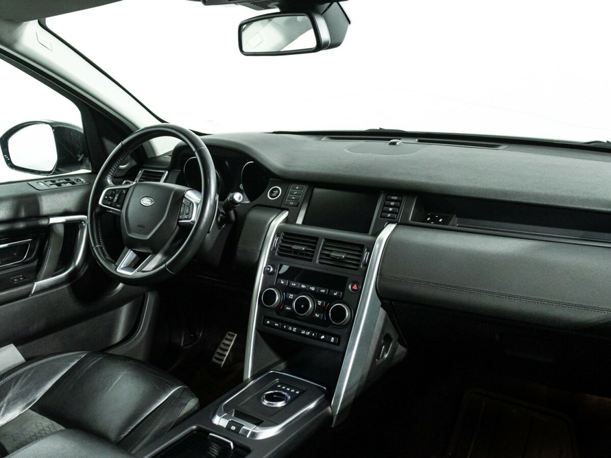 Land Rover Discovery Sport 2017 года с пробегом. Фото: #8