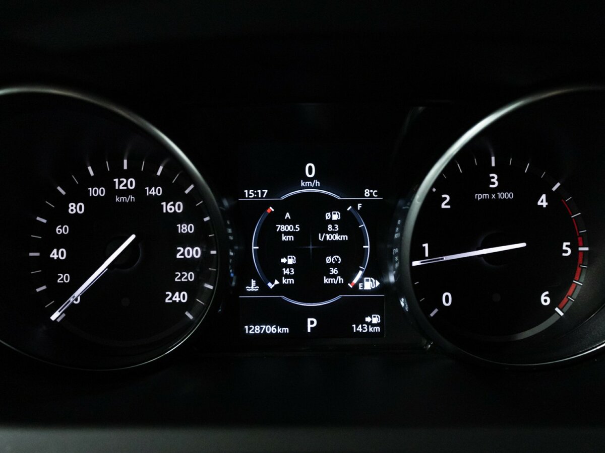 Land Rover Discovery Sport 2017 года с пробегом. Фото: #11