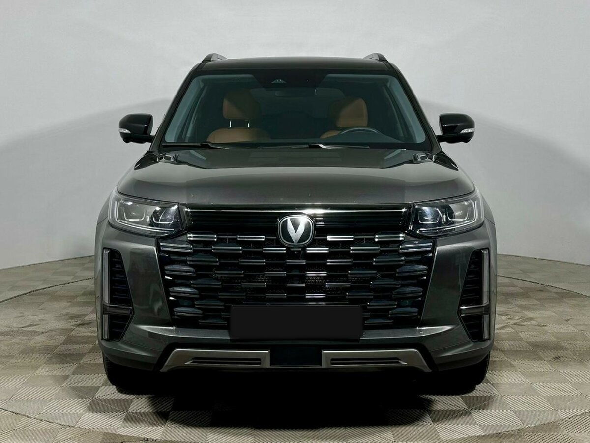 Changan CS95 2023 года с пробегом. Фото: #2