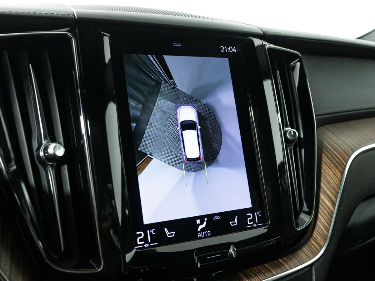 Volvo XC60 2020 года с пробегом. Фото: #16