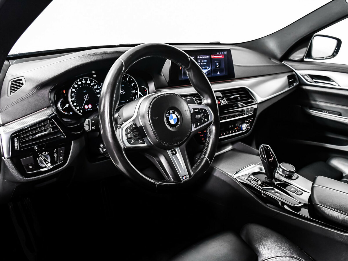 BMW 6 серии 2018 года с пробегом. Фото: #10