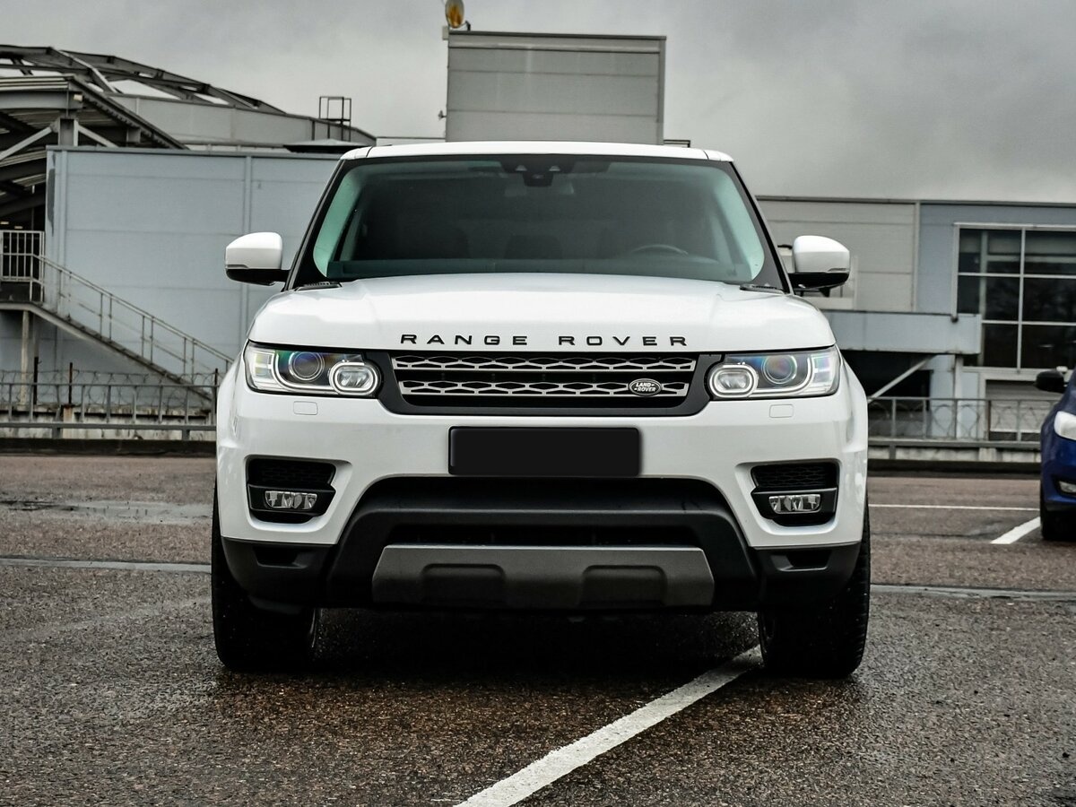 Land Rover Range Rover Sport 2017 года с пробегом. Фото: #1