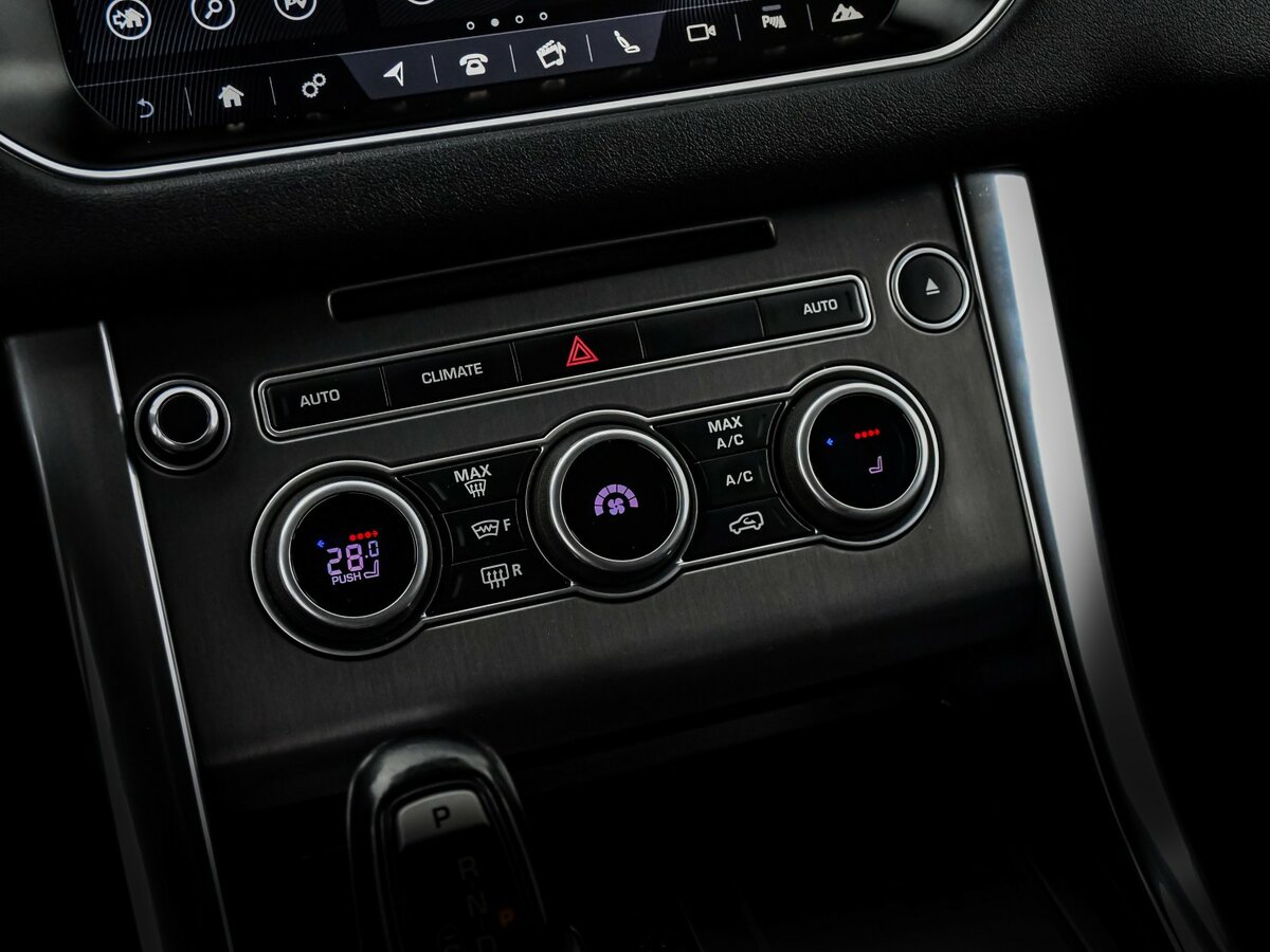 Land Rover Range Rover Sport 2017 года с пробегом. Фото: #16