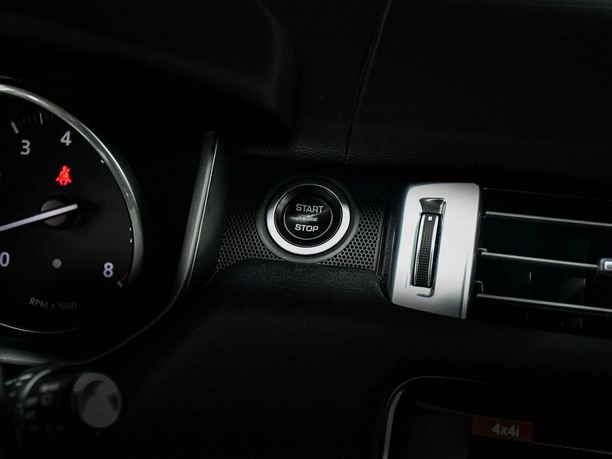 Land Rover Range Rover Sport 2017 года с пробегом. Фото: #17