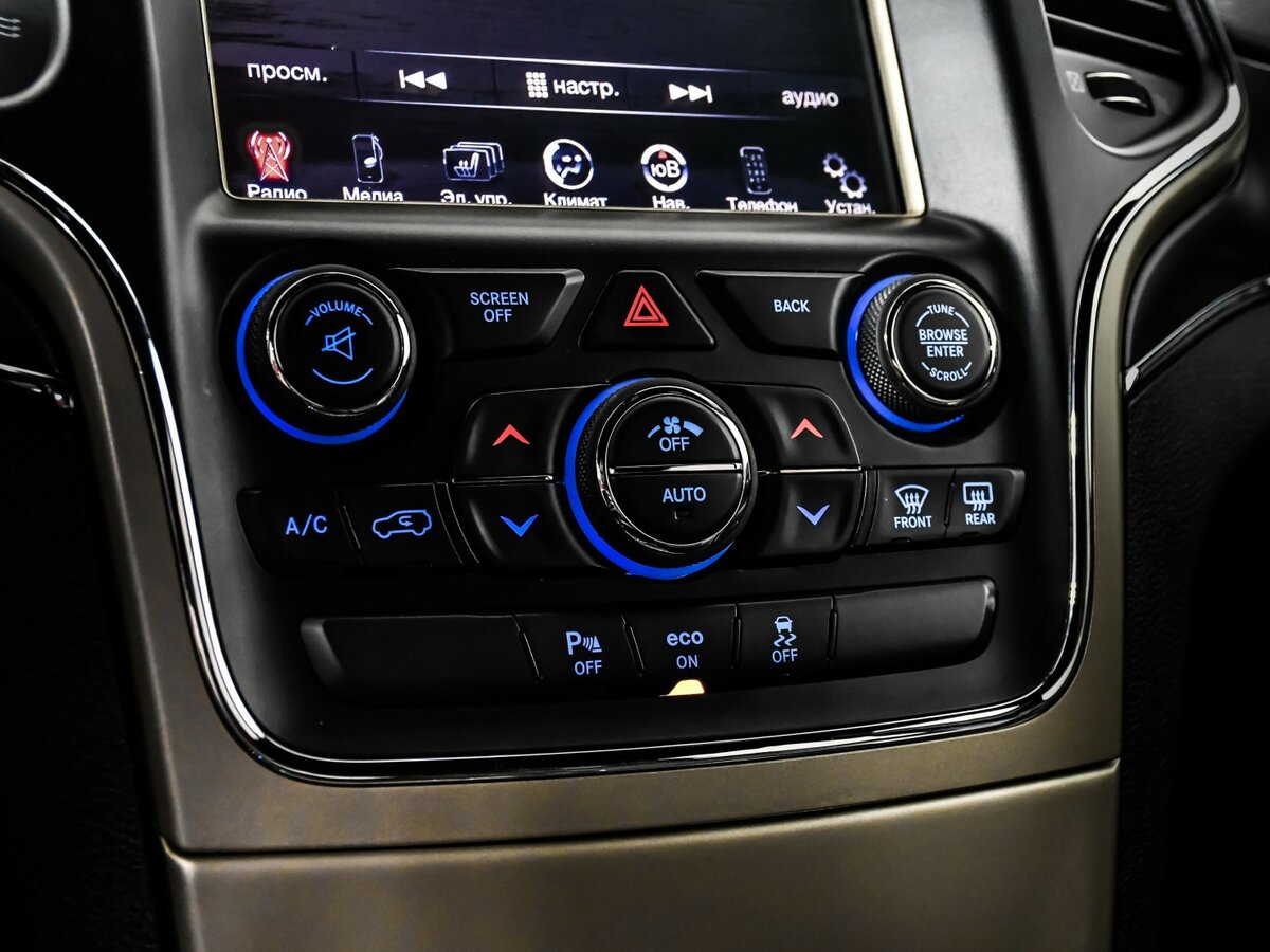 Jeep Grand Cherokee 2014 года с пробегом. Фото: #12