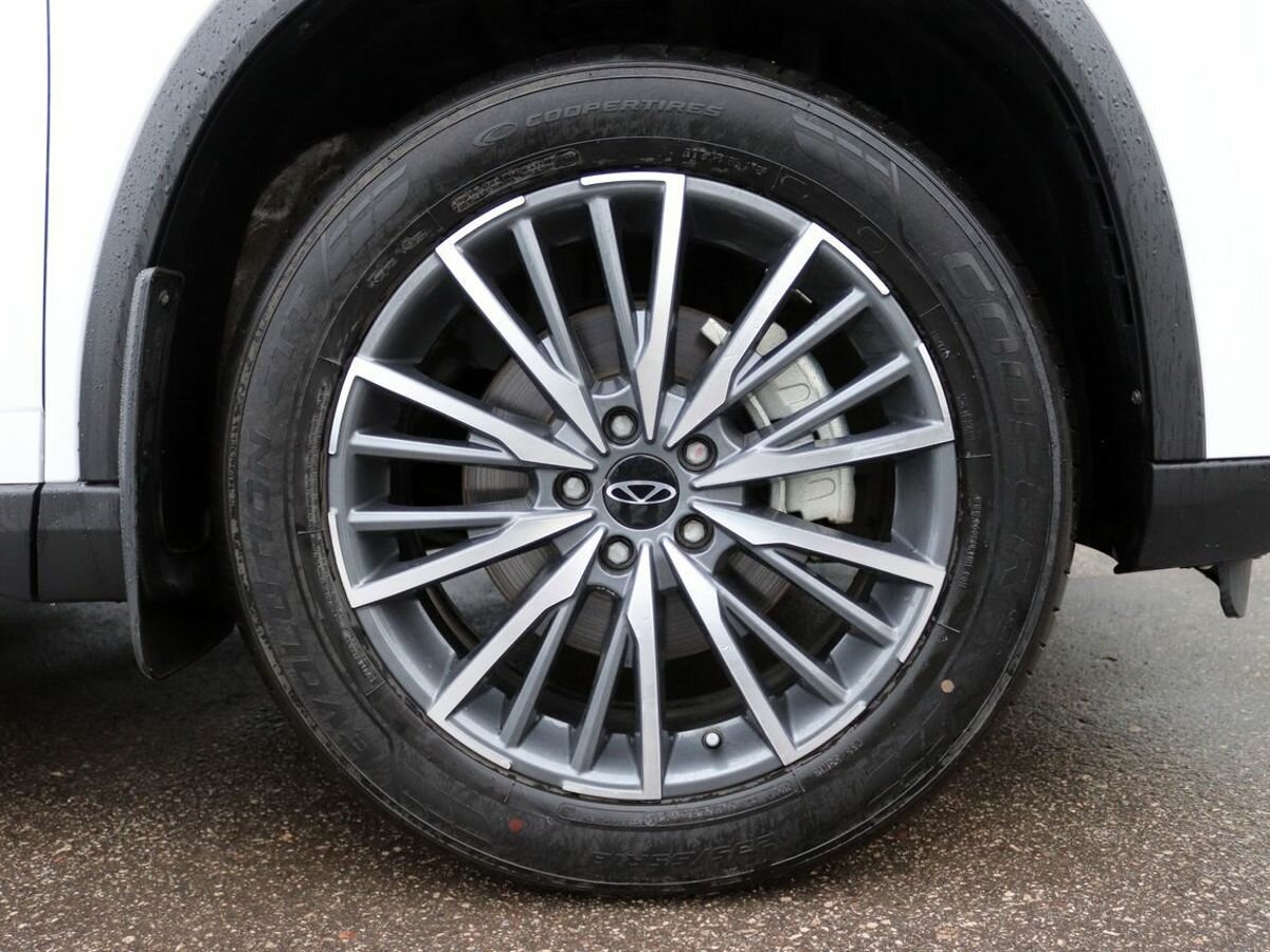 Chery Tiggo 8 Pro Max 2024 года с пробегом. Фото: #8