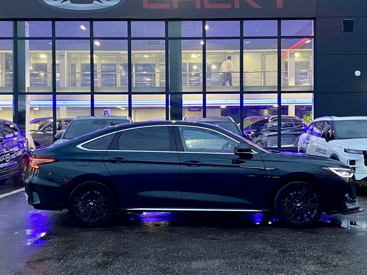 Chery Arrizo 8 2023 года с пробегом. Фото: #3