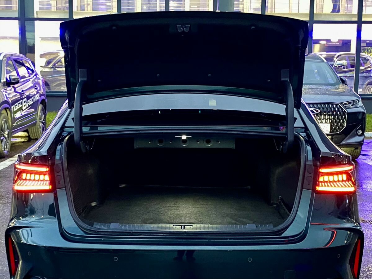 Chery Arrizo 8 2023 года с пробегом. Фото: #9