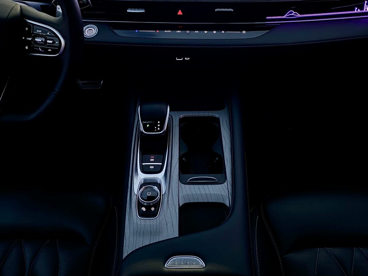 Chery Arrizo 8 2023 года с пробегом. Фото: #12