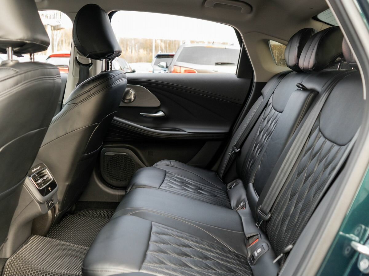 Chery Arrizo 8 2024 года с пробегом. Фото: #10