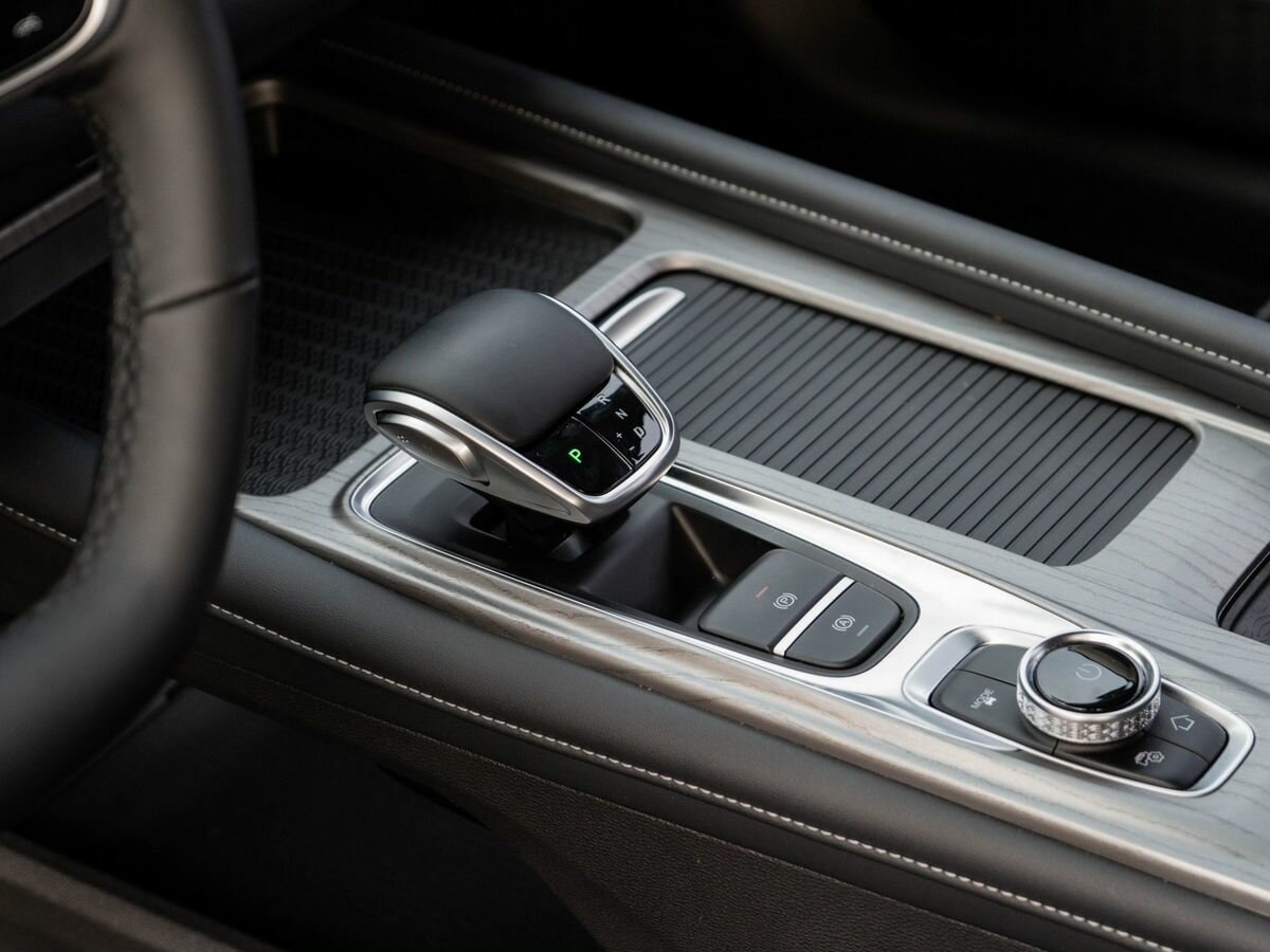 Chery Arrizo 8 2024 года с пробегом. Фото: #14