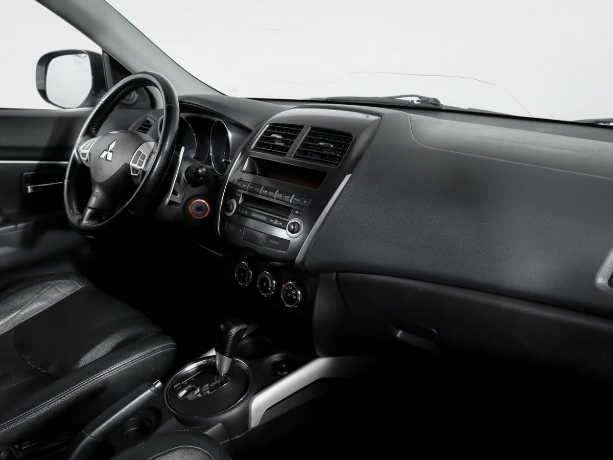 Mitsubishi ASX 2011 года с пробегом. Фото: #6