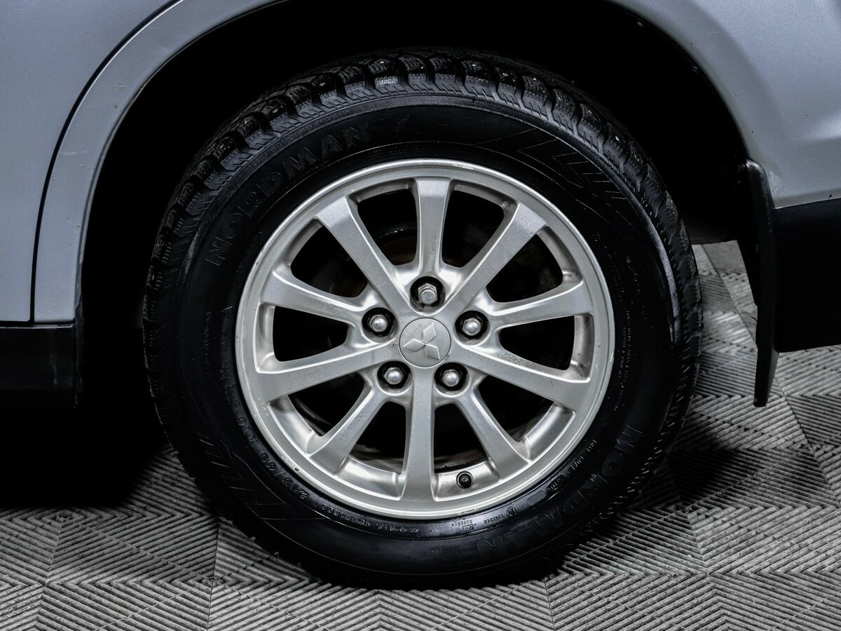 Mitsubishi ASX 2011 года с пробегом. Фото: #11