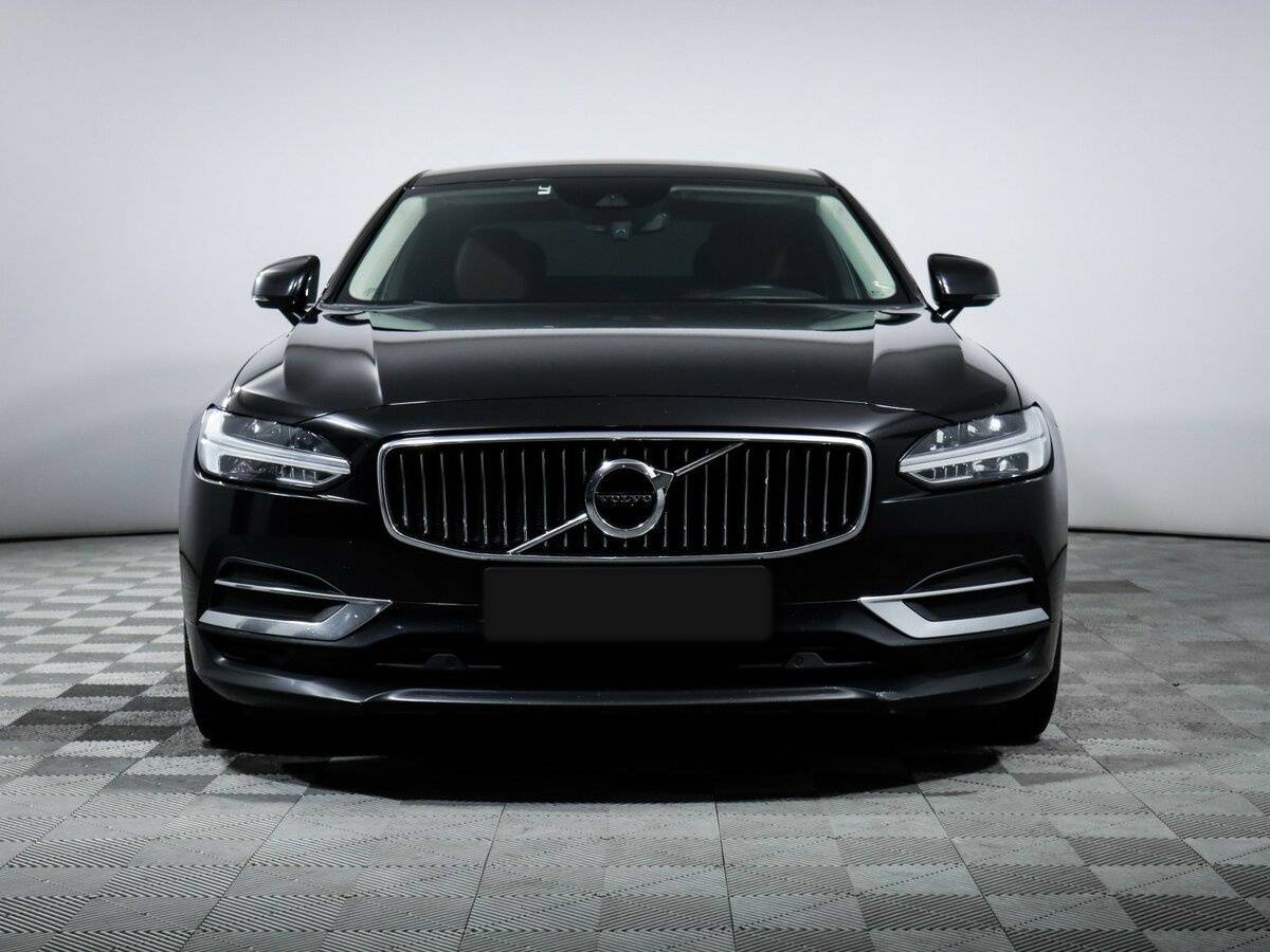Volvo S90 2019 года с пробегом. Фото: #1