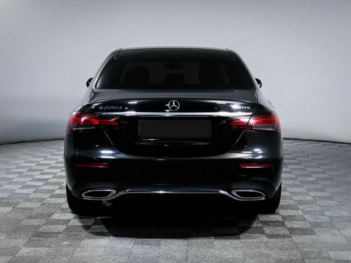 Mercedes-Benz E-Класс 2020 года с пробегом. Фото: #4