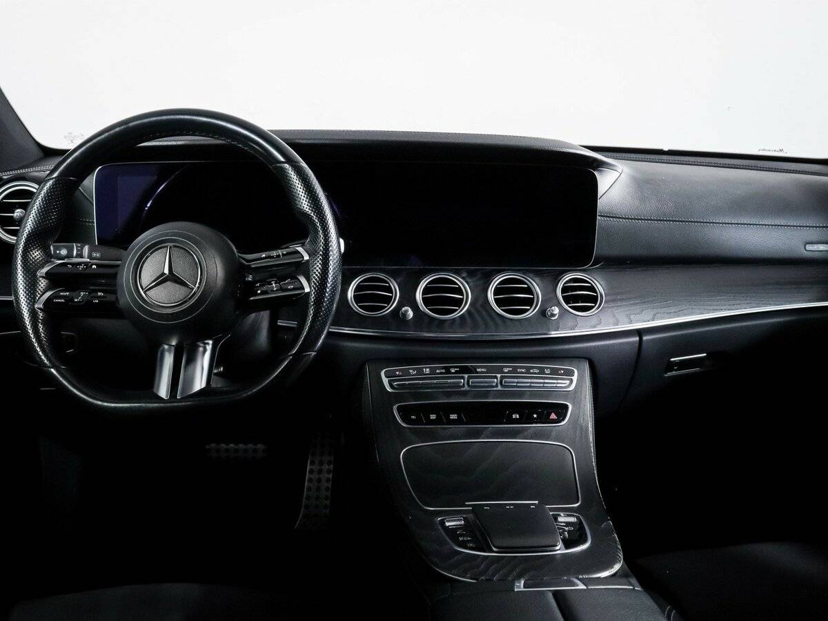 Mercedes-Benz E-Класс 2020 года с пробегом. Фото: #9
