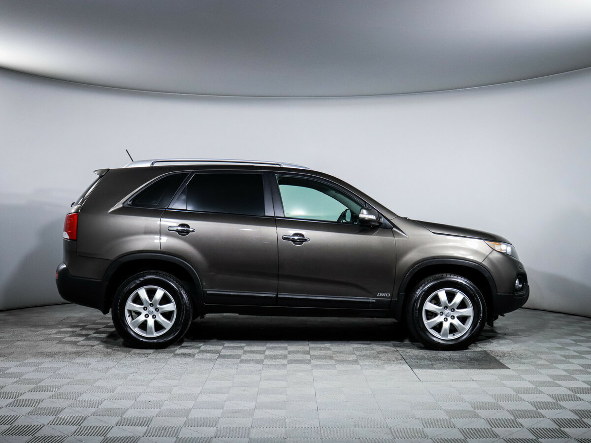 Kia Sorento 2011 года с пробегом. Фото: #3