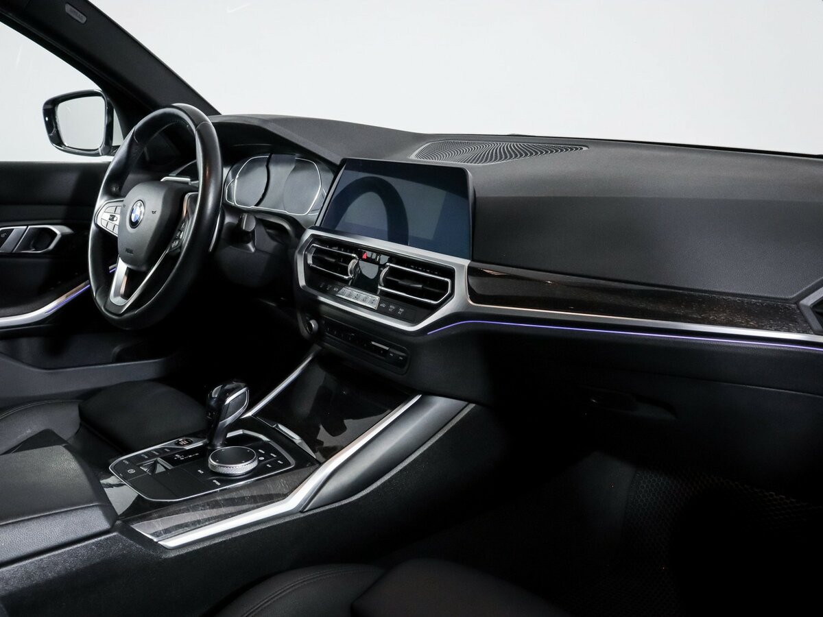 BMW 3 серии 2020 года с пробегом. Фото: #6