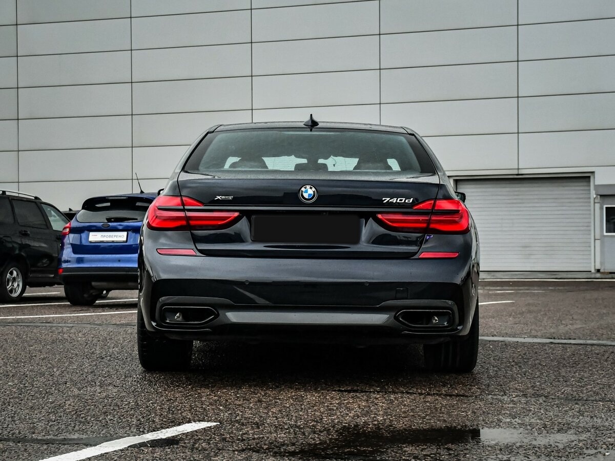 BMW 7 серии 2018 года с пробегом. Фото: #5