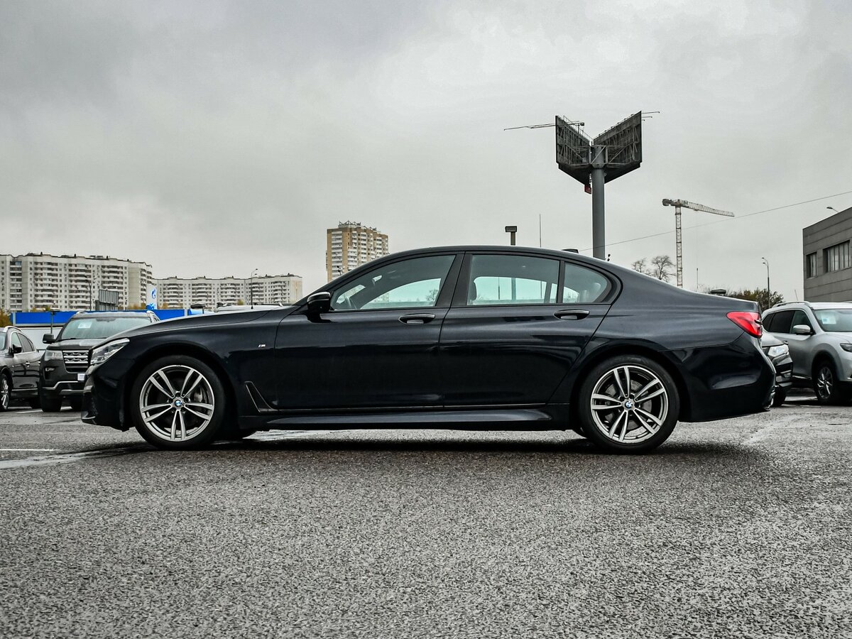 BMW 7 серии 2018 года с пробегом. Фото: #7