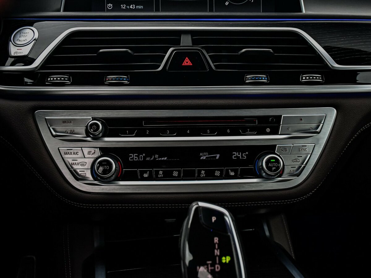 BMW 7 серии 2018 года с пробегом. Фото: #14