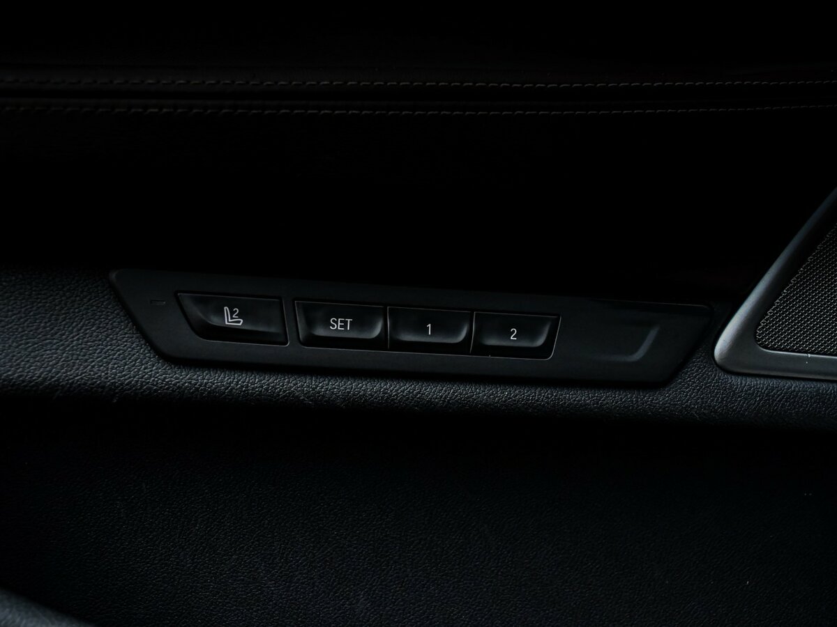 BMW 7 серии 2018 года с пробегом. Фото: #16