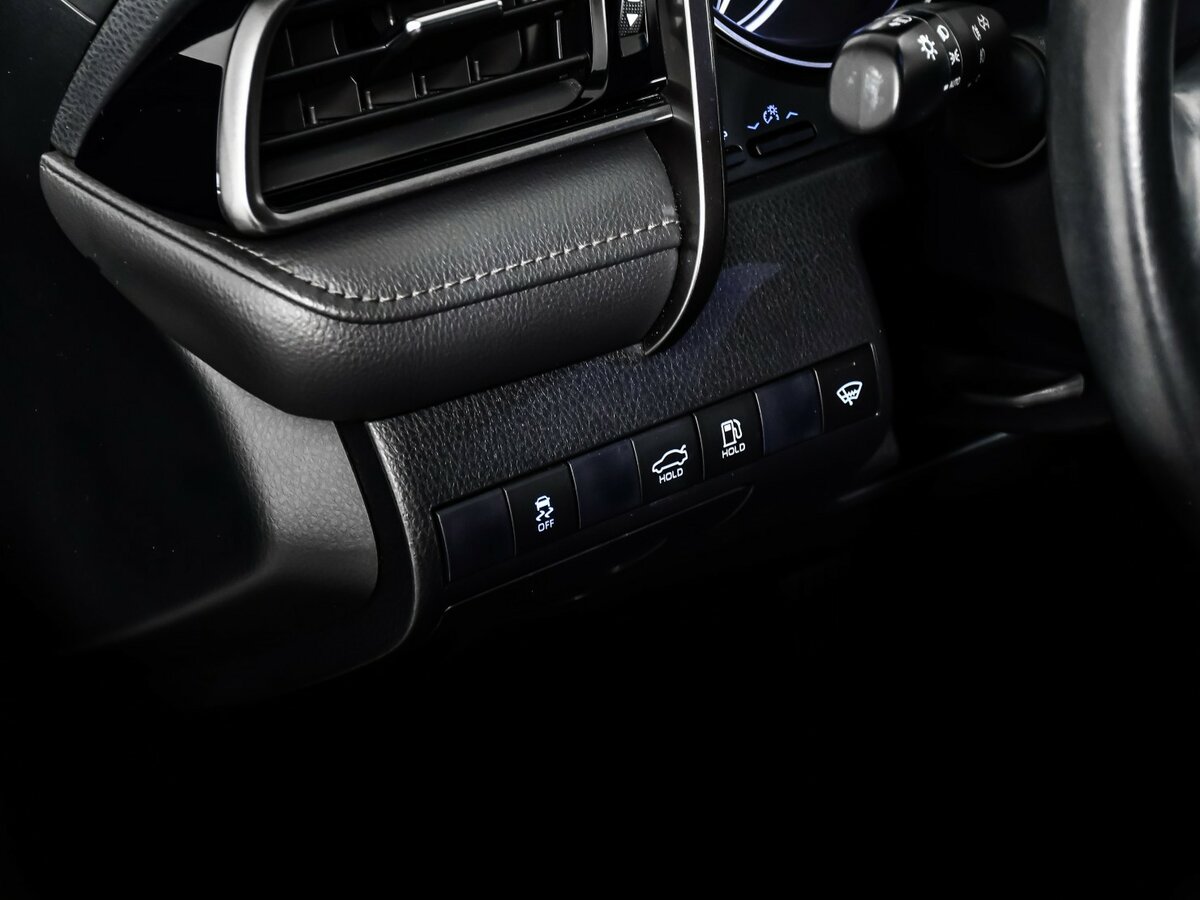 Toyota Camry 2021 года с пробегом. Фото: #14