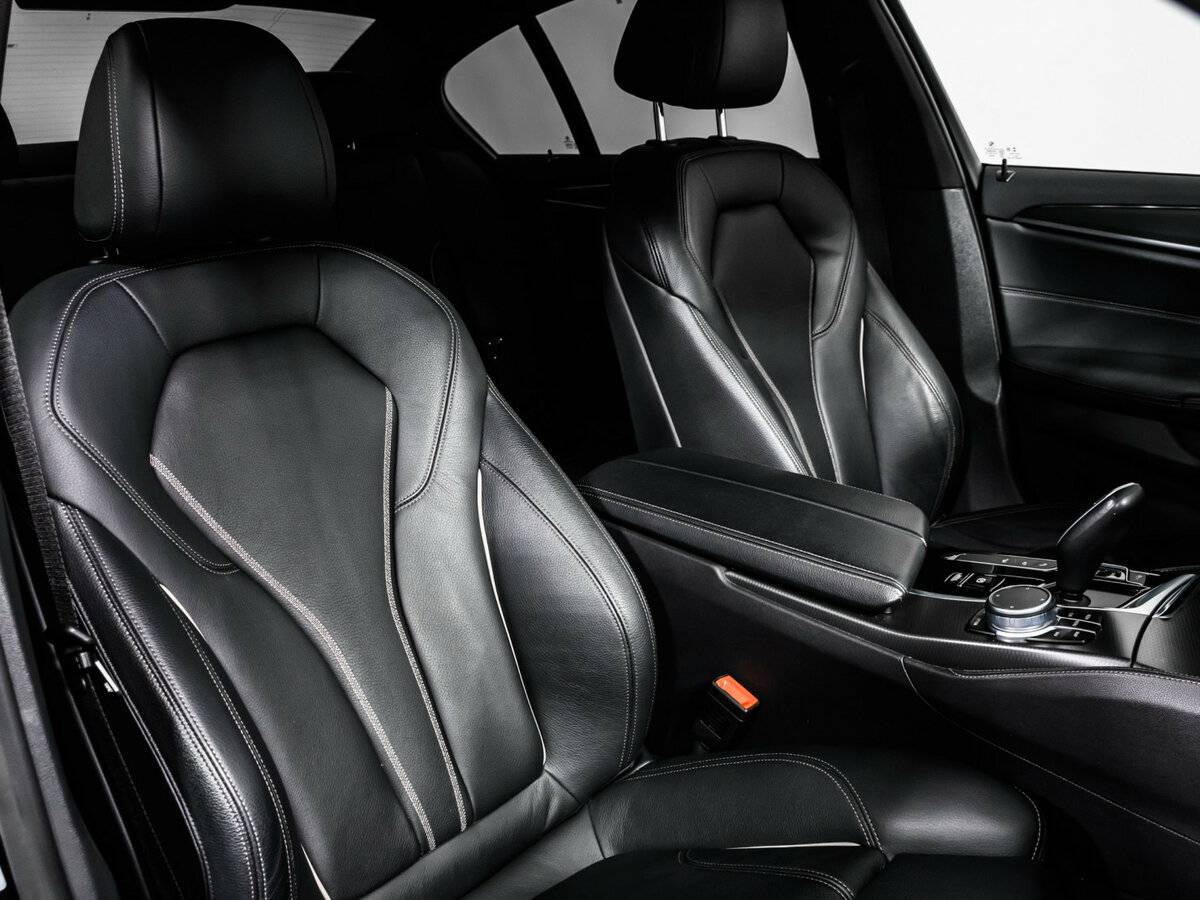 BMW 5 серии 2021 года с пробегом. Фото: #14