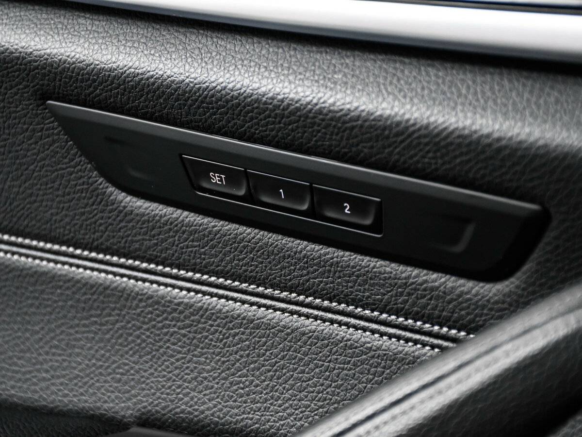 BMW 5 серии 2021 года с пробегом. Фото: #20