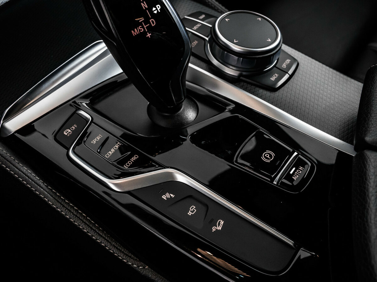 BMW 5 серии 2021 года с пробегом. Фото: #22