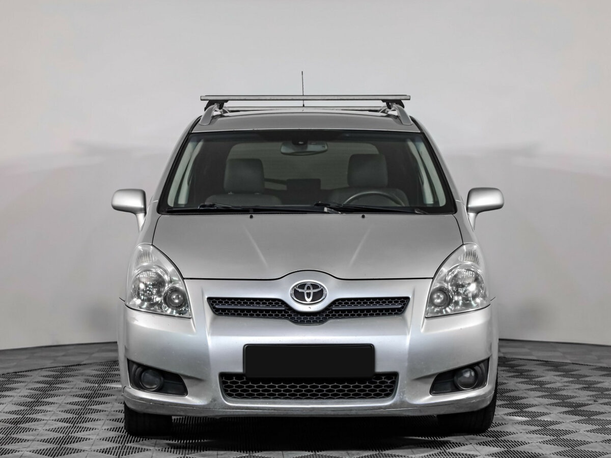 Toyota Corolla Verso 2007 года с пробегом. Фото: #1