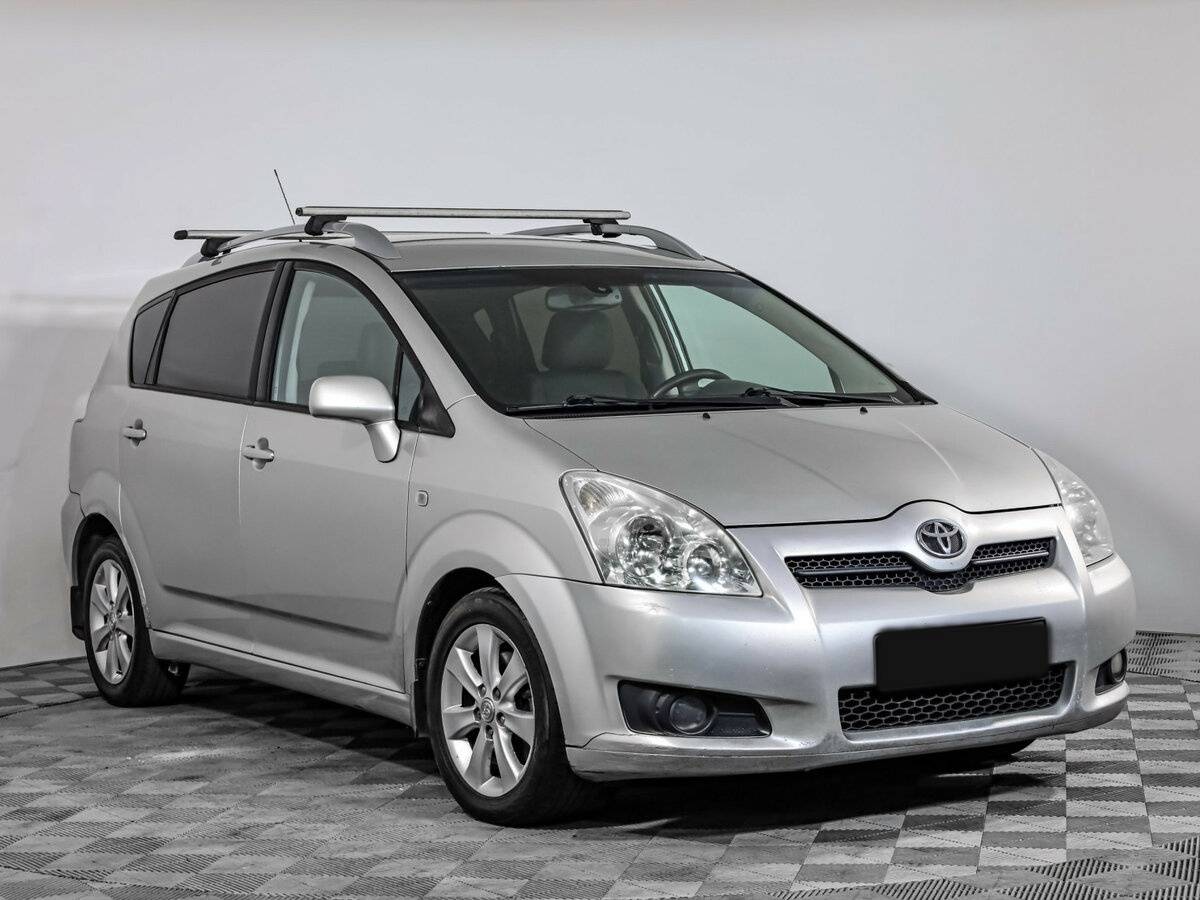 Toyota Corolla Verso 2007 года с пробегом. Фото: #2