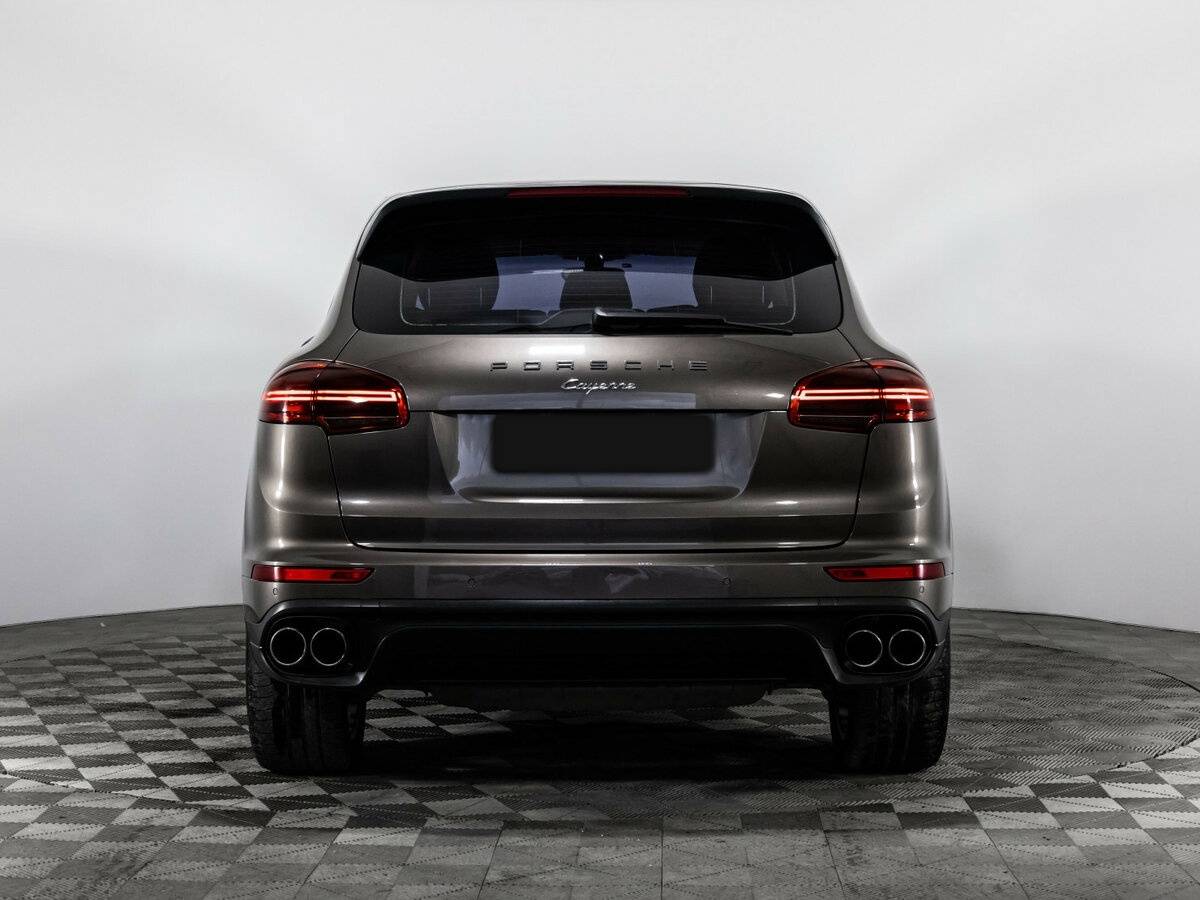 Porsche Cayenne 2014 года с пробегом. Фото: #5