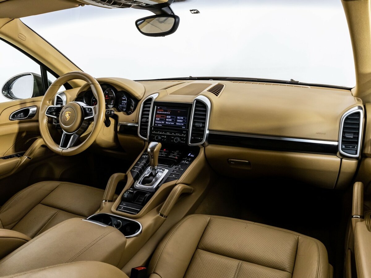 Porsche Cayenne 2014 года с пробегом. Фото: #7