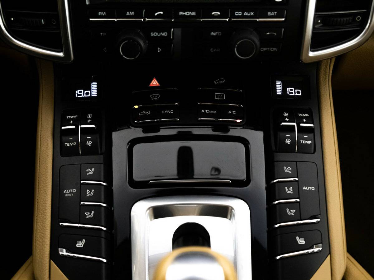 Porsche Cayenne 2014 года с пробегом. Фото: #13