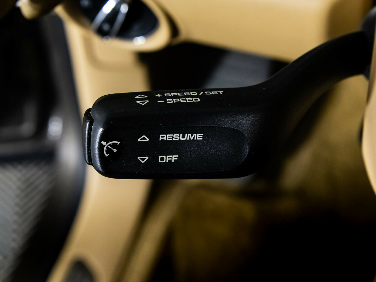 Porsche Cayenne 2014 года с пробегом. Фото: #16