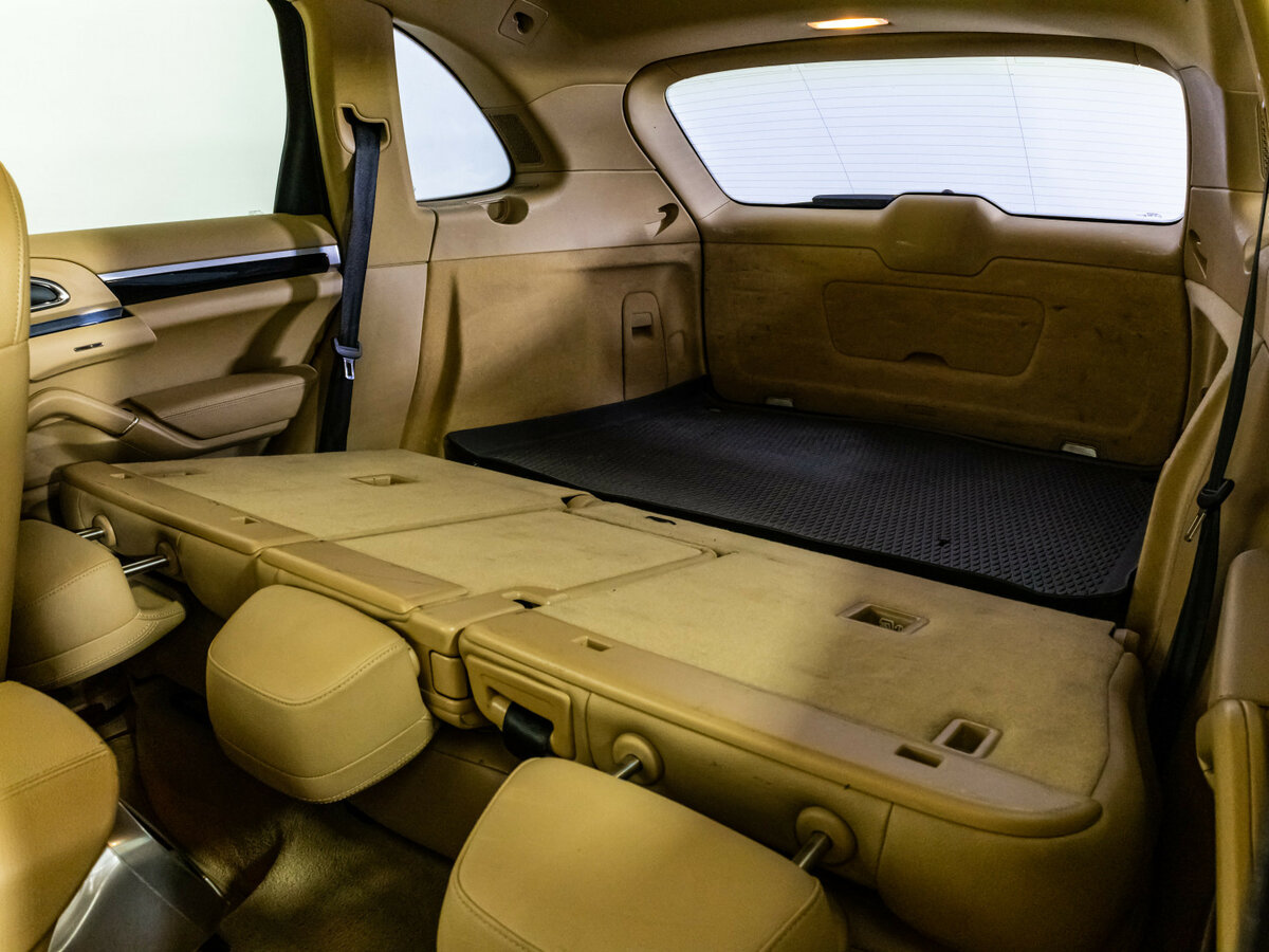 Porsche Cayenne 2014 года с пробегом. Фото: #21