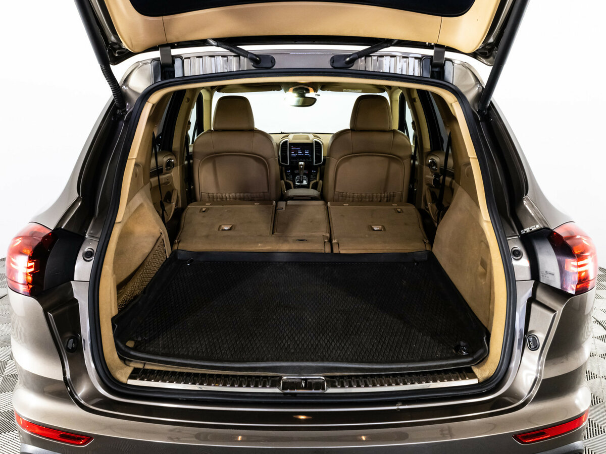 Porsche Cayenne 2014 года с пробегом. Фото: #24
