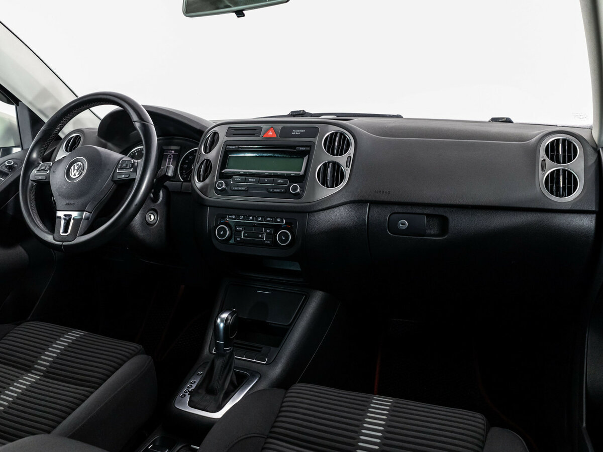 Volkswagen Tiguan 2011 года с пробегом. Фото: #6