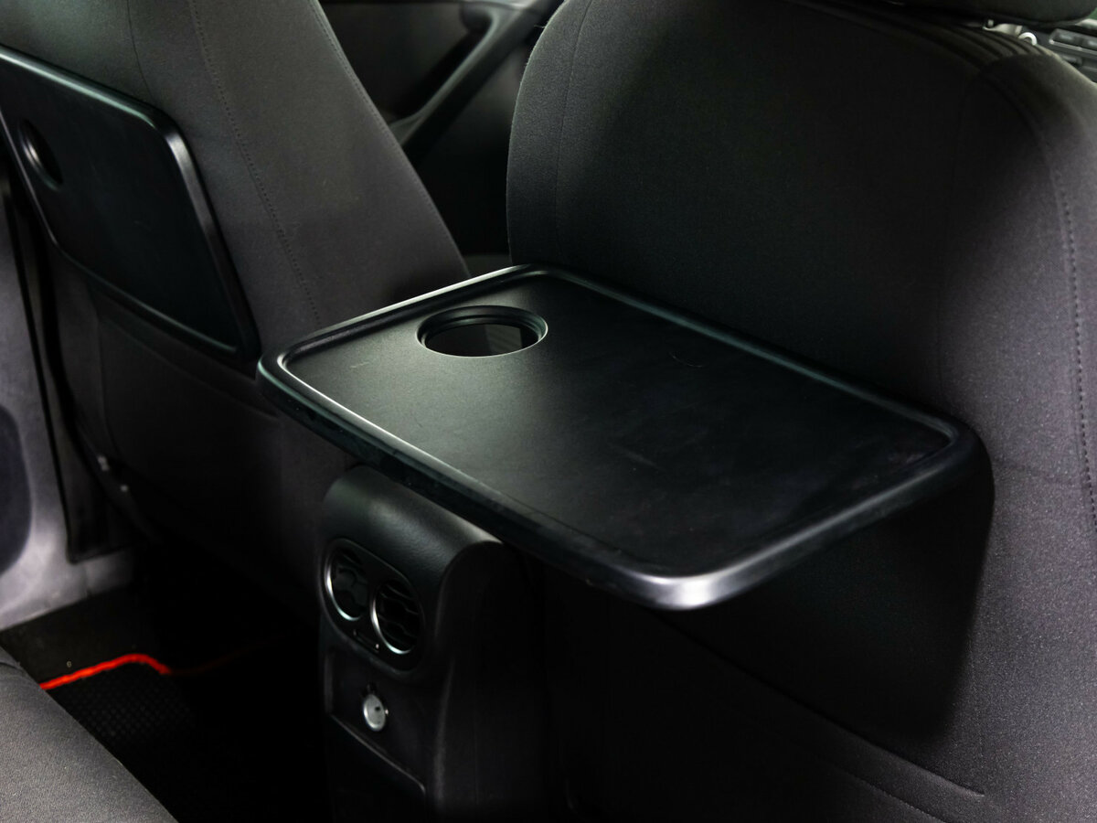 Volkswagen Tiguan 2011 года с пробегом. Фото: #12