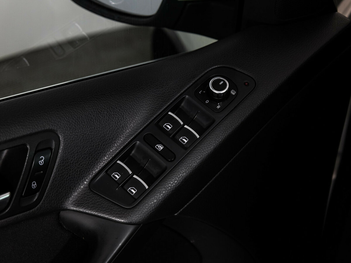 Volkswagen Tiguan 2011 года с пробегом. Фото: #13