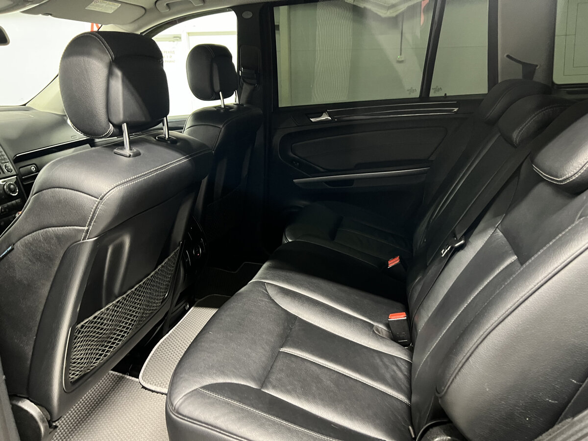 Mercedes-Benz GL-Класс 2011 года с пробегом. Фото: #11