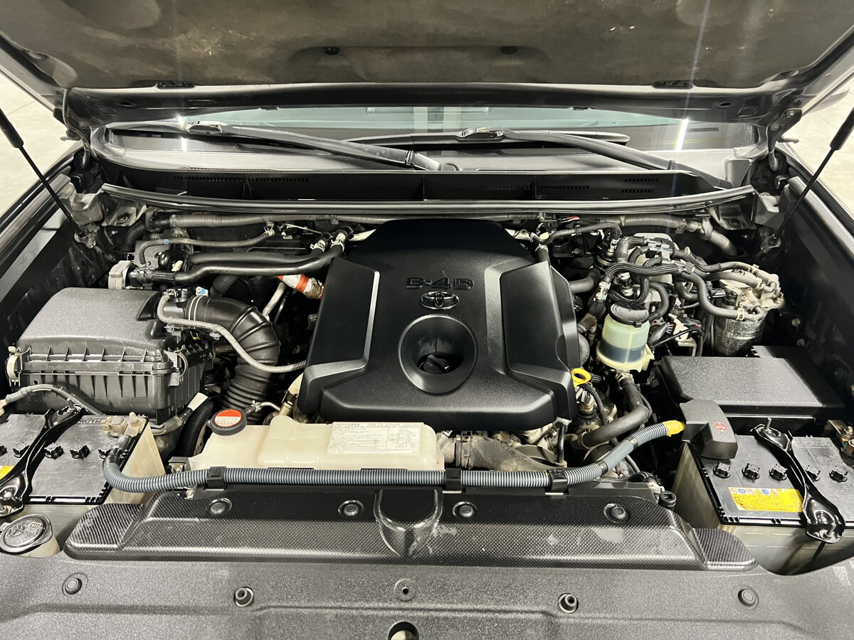 Toyota Land Cruiser Prado 2015 года с пробегом. Фото: #8